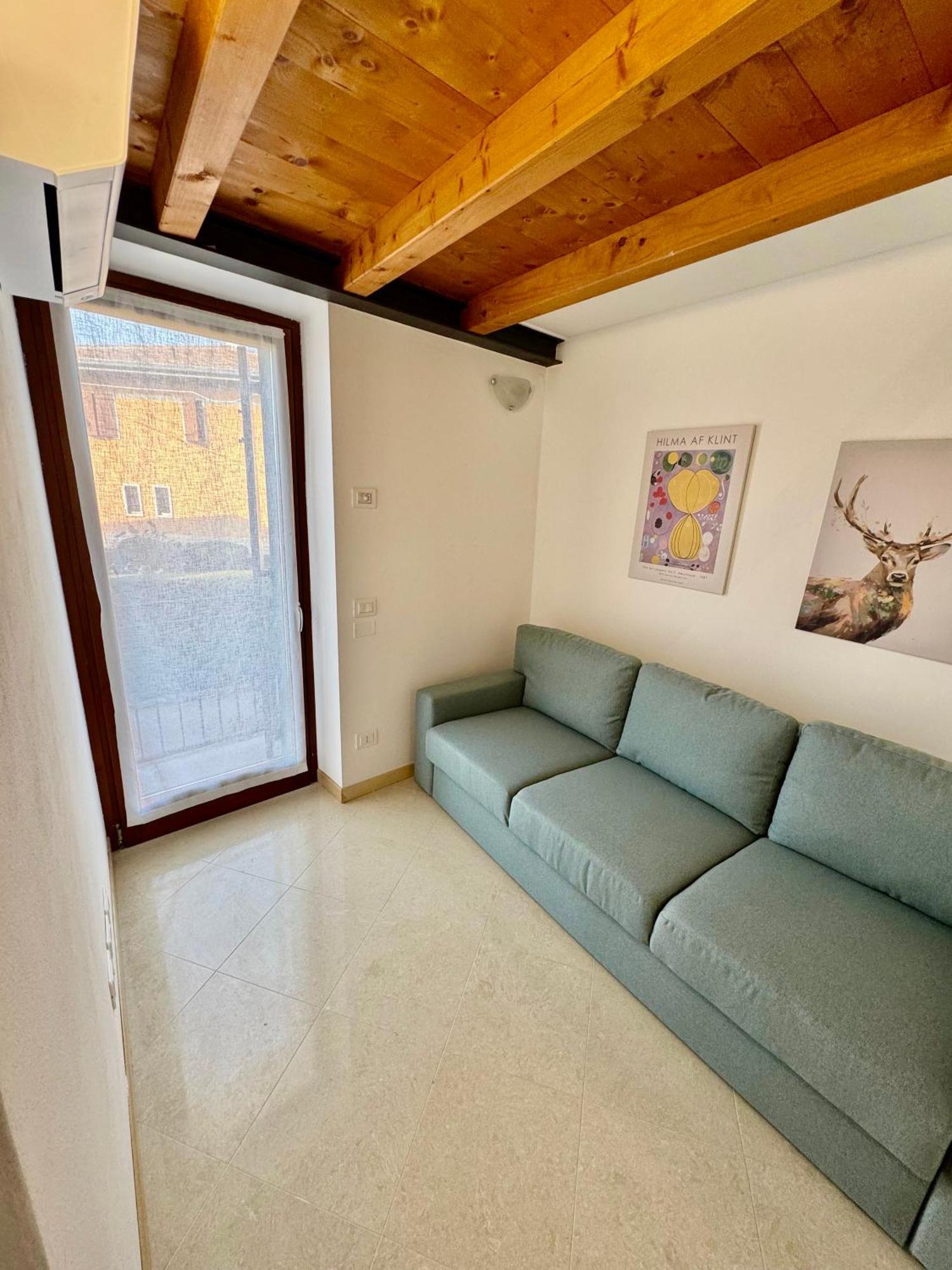 Corvina Suite Costermano Exterior photo